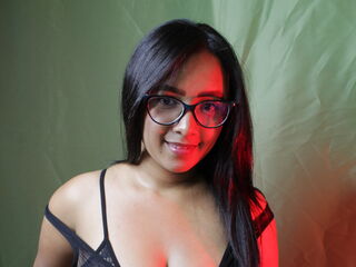 shaved pussy webcam EllyeMoons