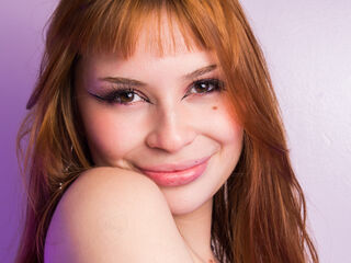 girl showing pussy EmmaVelver