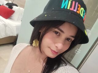 live striptease EmyRein
