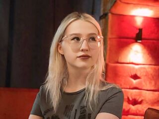 masturbating webcam girl EusebiaRosal