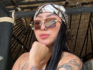 camgirl masturbating with sextoy EvaVelvets