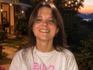 masturbating webcamgirl FeliceCorre
