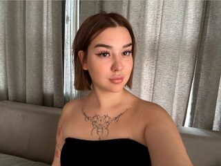 cam girl live cam FrankieGarner