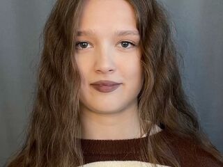 naked cam girl masturbating with vibrator GiseleRusinko