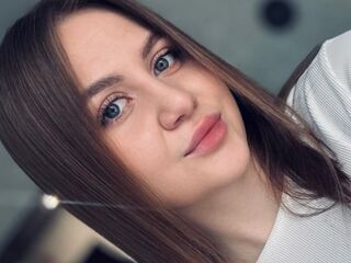 naughty webcamgirl GloryQuent
