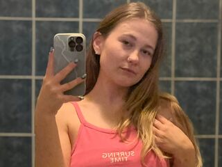 hot cam girl GlossyMonica