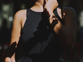 hardcore HathawayAwa