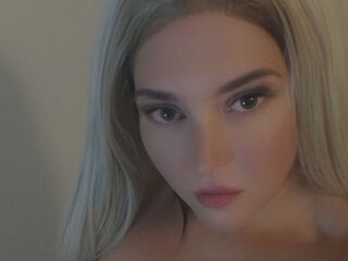 closeup pussy HollyComming