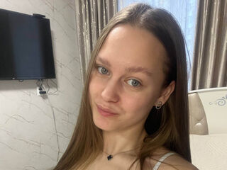 fingering girl webcam  IrenaBumbaca