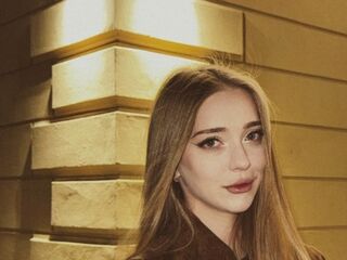 teaser cam IvaBusack