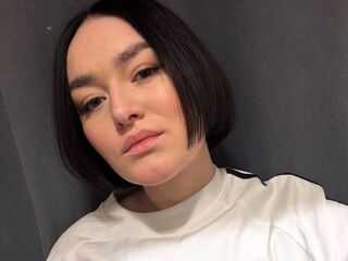 cam girl chatroom JannSandor