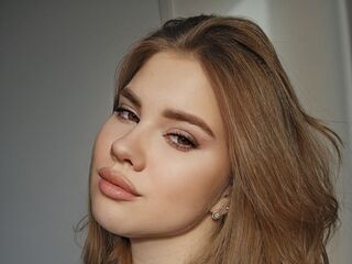 cam girl masturbating with vibrator JayHainey