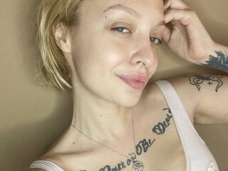 naked cam girl picture JennyIce