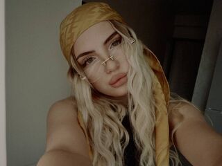 hot cam girl spreading pussy JessieFord