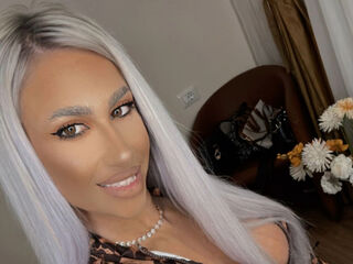 live cam show KarlaBart