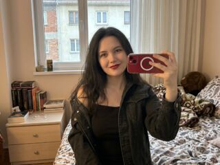 camgirl video chat room KeliCollymore