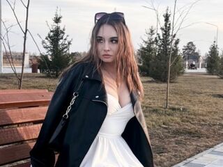 hot webcam slut KimberyKnedler