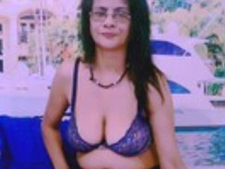live cam girl picture KirtiRose