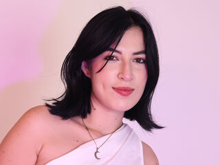 hot webcam KristaJames