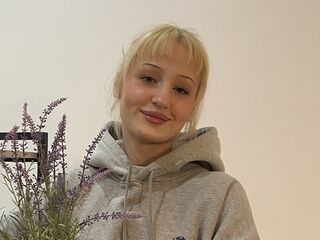 free web cam KyungMikes