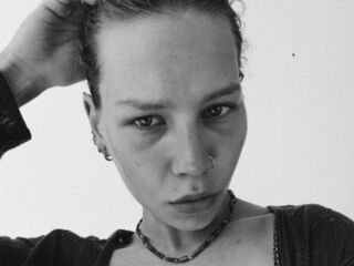 chat room live show LeeanneYepes
