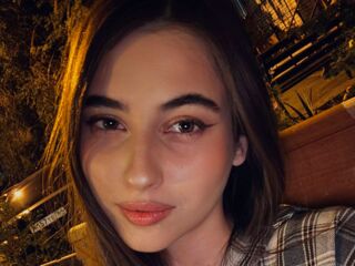liveshow LeiaFrost
