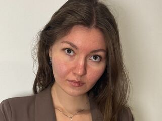 cam girl picture LeilaCoocher