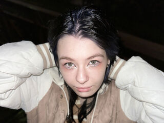 free webcam chat room LeilaDunnuck