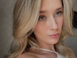 hot strip tease web cam LeonorRupert