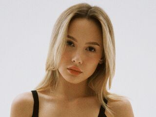 chatwhore LeticiaTso