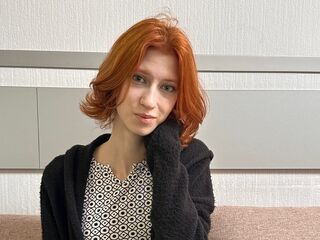 camslut webcam video LettyAegerter