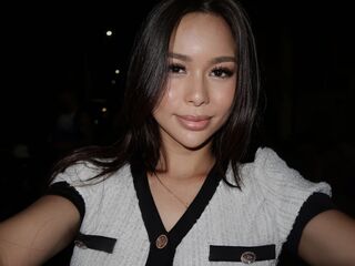 beautiful girl webcam LiergeMerritt