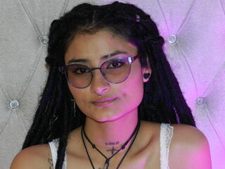 fingering girl cam picture LilyRouset