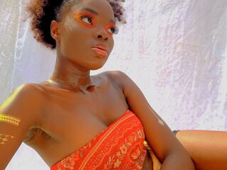 naked cam girl masturbating with vibrator LioraVhoss