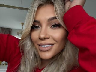 nude cam girl picture LorennaRyan