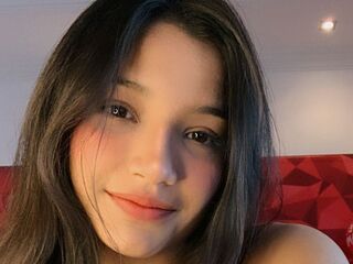live cam show LuciaVegas