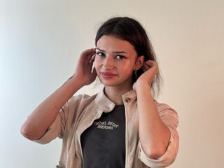teaser cam LucyBarcenas