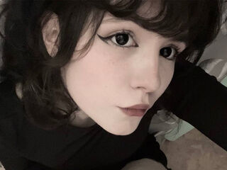 camwhore shaving pussy LunaAchlis