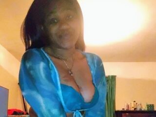 shaved pussy web cam LushLucii