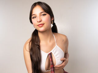 naked cam chat MaggieCooper