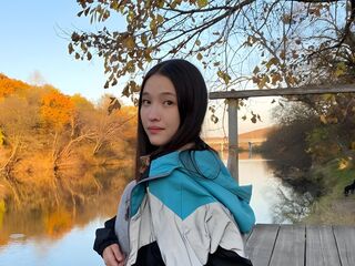 cam girl playing with vibrator MaragaretFirpi