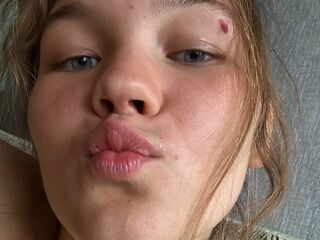 cam girl fingering Mariicka