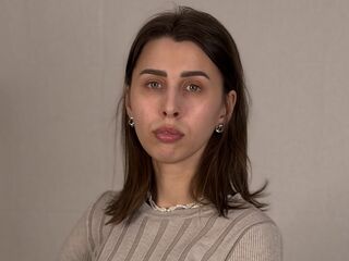 naked webcam girl MarthCapone