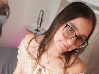 chat room livesex MiaHilfiger