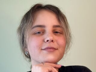 adult free chat MichaeleBendall