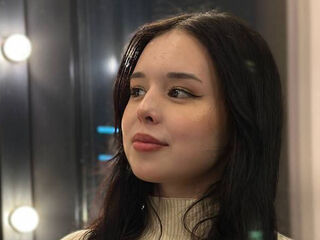 jasmin adult cam MikiPellon