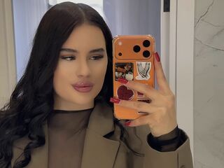 cam girl chat MilaCrew