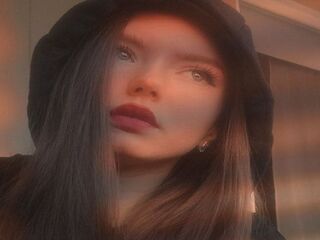 webcam girl chat room MilaLyra