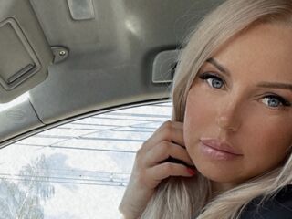 free webcam MilanaCaramel