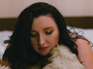 naked webcamgirl MonicaBare